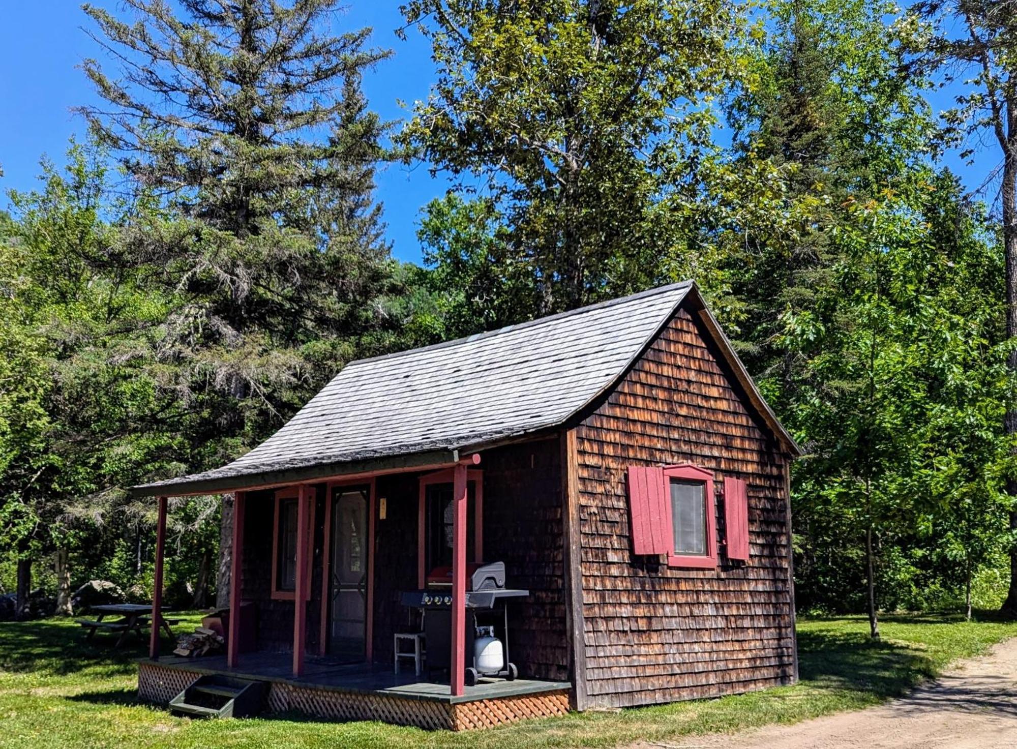 Villa Rivière Petit Saguenay Extérieur photo